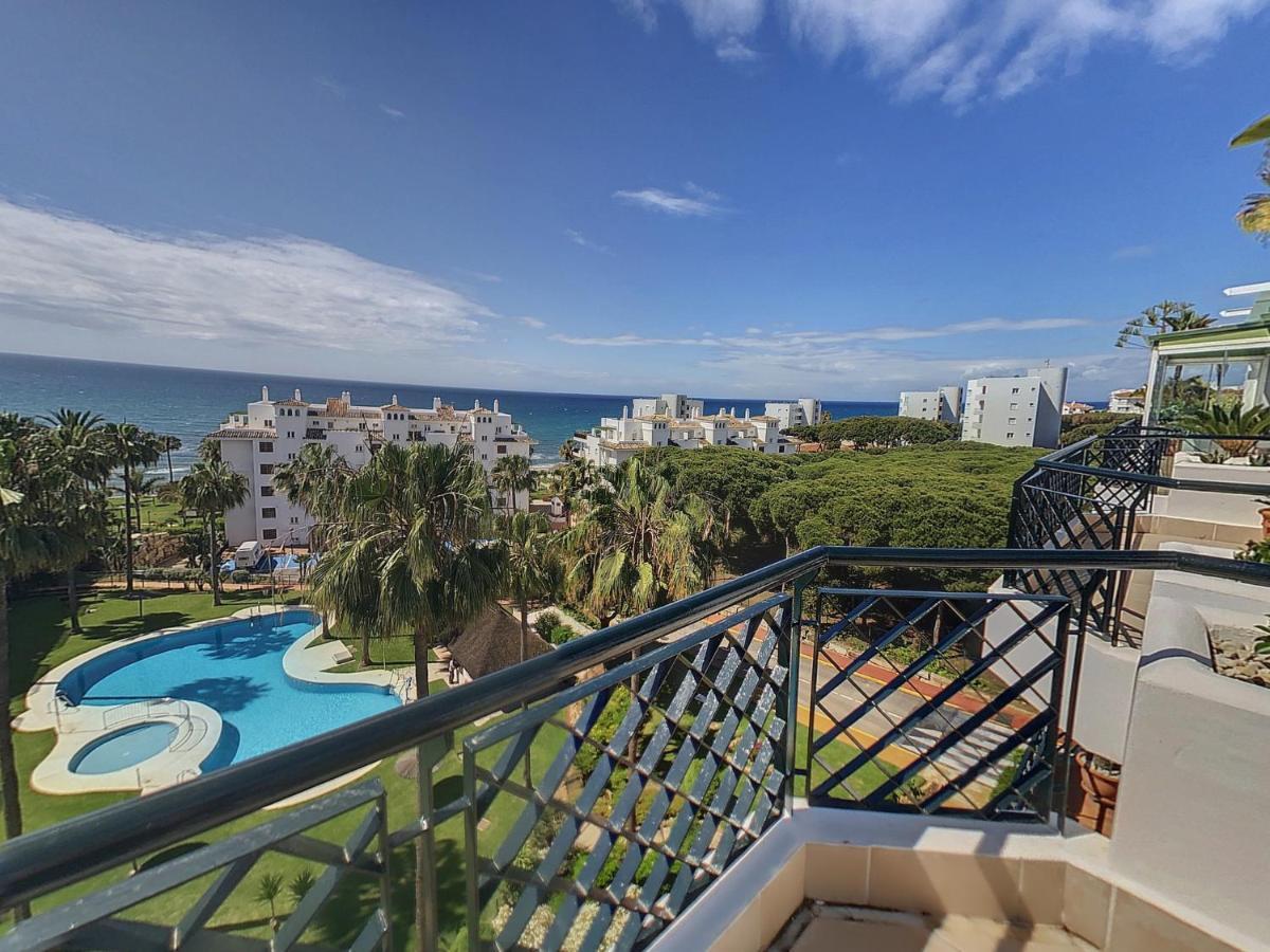Frontline Beach Penthouse In Mi Capricho Sitio de Calahonda Exterior foto
